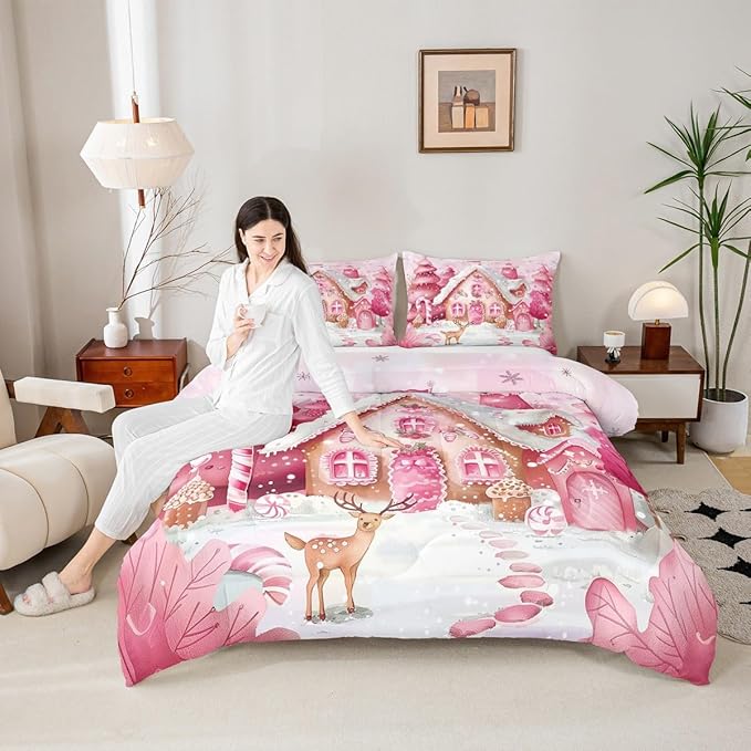 jejeloiu Kids Christmas Theme Comforter Set King Size Pink Xmas Candy Cane House Bedding Set for Boys Girls Teens Cute Cartoon Deer Winter Animal Happy New Year Duvet Quilt Room Decor