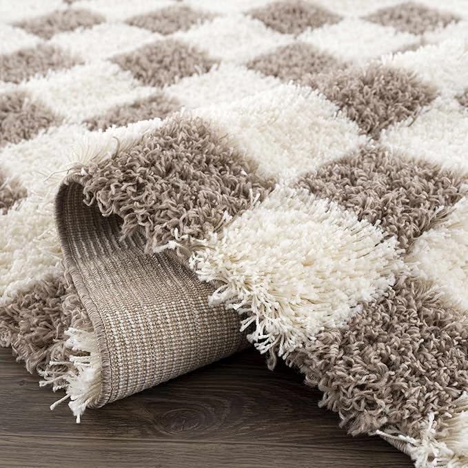 BoutiqueRugs Atira Brown Checkered Shag Area Rug - Cream, Brown - 18" x 18" Sample