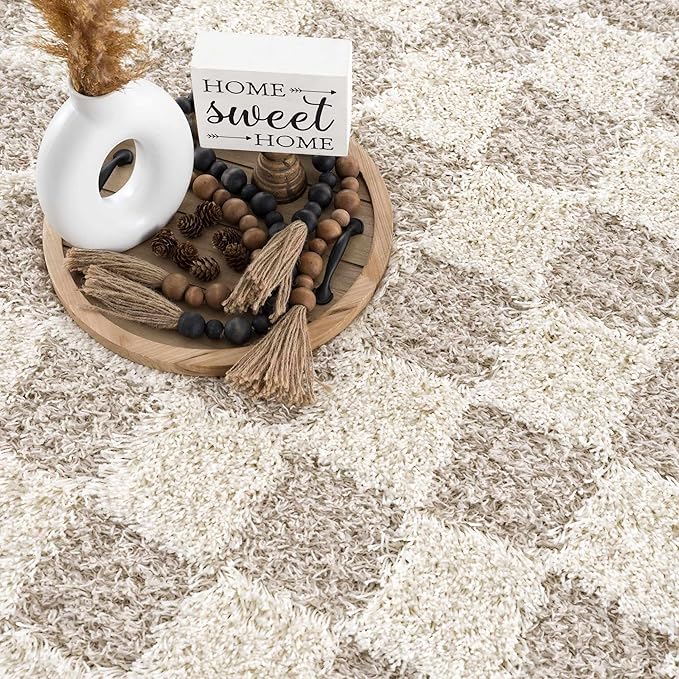 Hauteloom Atira Living Room, Bedroom Area Rug - Contemporary - Plush Pile - Cream, Light Beige, Light Brown - 6'7" Round