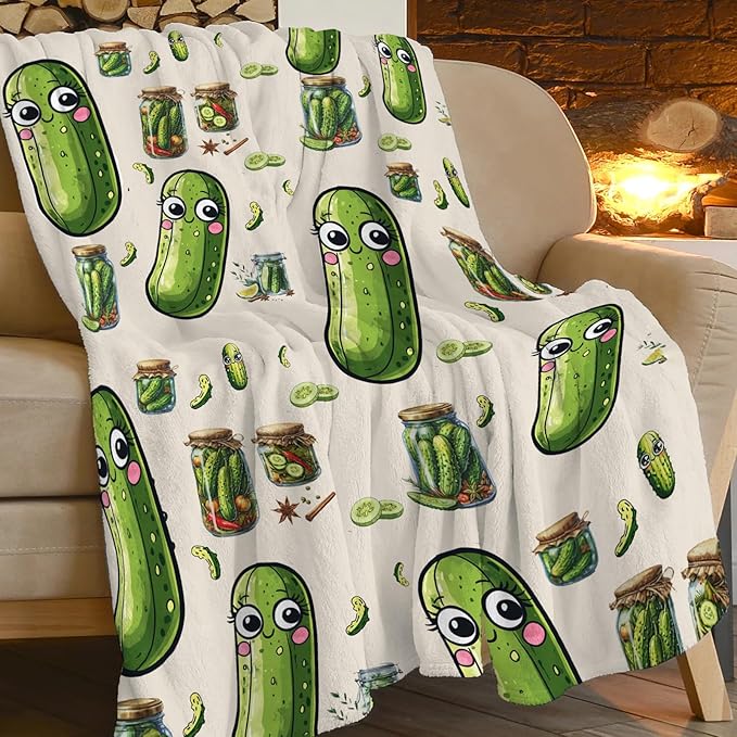 Pickle Fleece Blanket Funny Pickled Cucumber Throw Blankets for Girls Women Super Soft Warm Flannel Cartoon Food Throws Gifts for Kids Cozy Fuzzy Plush Stuffed Couch Bed Bedding Decor 60"x50"