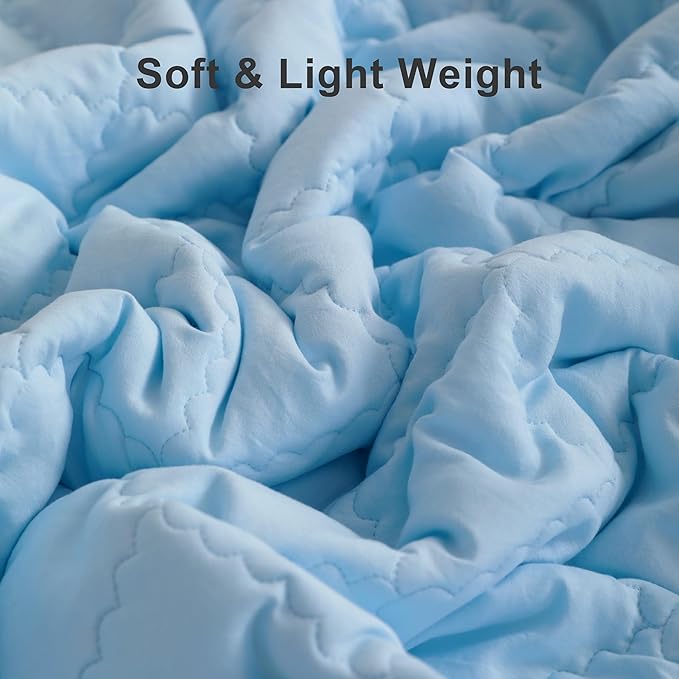 BEDSUM 100% Brushed Microfiber Down Alternative Toddler Comforter, Ultra Soft Lightweight and Warm Breathable Crib Quilted Blanket for Nursery Stroller Bed, 43x60 Inches, Aqua