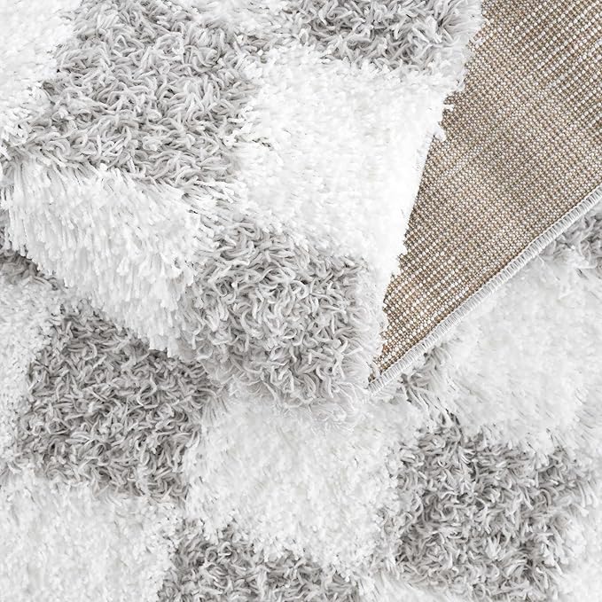 Hauteloom Atira Contemporary Checkered Fluffy Shag Area Rug - Modern Geometric Carpet Tiles for Living Room, Kids Room, Nursery - Plush Pile - Gray, Cream, White - 5'3" x 7'3"