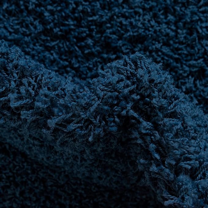 Unique Loom Solid Shag Collection Area Rug (6' 1" Round, Sapphire Blue/ Navy Blue)