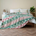Christmas Muslin Comforter – Cotton Muslin Blanket with Soft Fiber Filling, Breathable & Cozy Muslin Throw Blanket, Reversible Holiday Quilt (Merry Christmas, King (U.S. Standard))