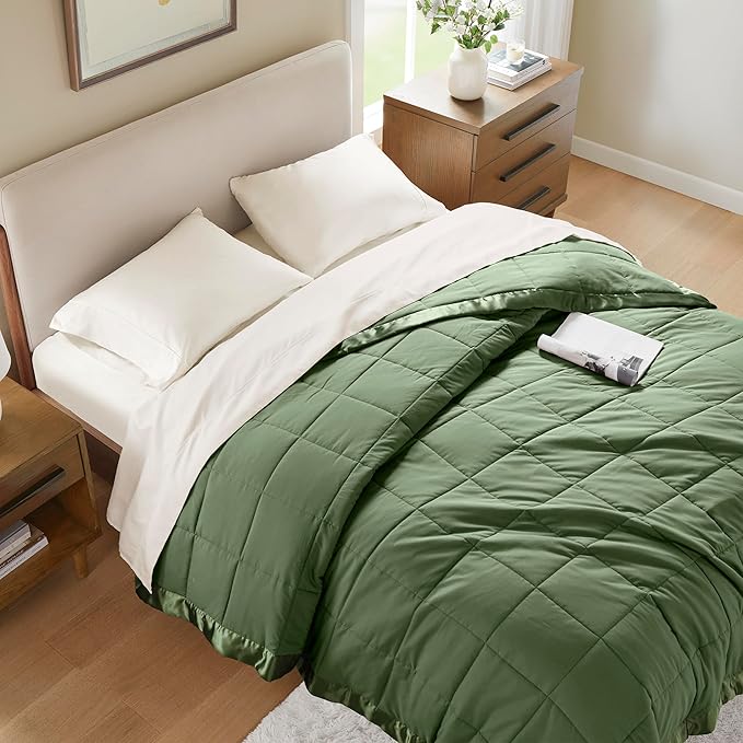 Madison Park Twin Blanket Quilted Microfiber, Satin Binding, 3M Scotchgard Moisture Wicking Treatment, Soft and Lightweight Summer Blanket for Couch, Windom, Twin, Green