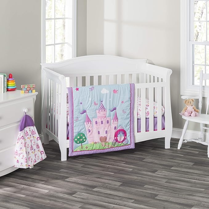 EVERYDAY KIDS 4 Piece Girls Crib Bedding Set -Princess Storyland - Includes Quilt, Fitted Sheet, Dust Ruffle and Diaper Stacker - Nursery Bedding Set - Baby Crib Bedding Set