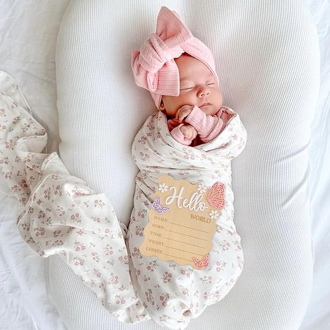Butterfly Daisy Hello Worid Board - Little Butterfly Birth Announcement Sign, Wooden Hello World Card for Hospitals, Newborn Birth Information Record Board, Daisy Nursery Decorations Photo Props