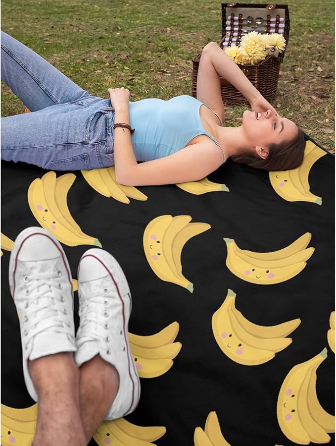 Thuswarm Cute Banana Kawaii Black Flannel Throw Blanket Warm Cozy Soft Funny Print Blankets for Bed Couch Sofa Room Decoration Gifts 60”×50” Medium for Teen