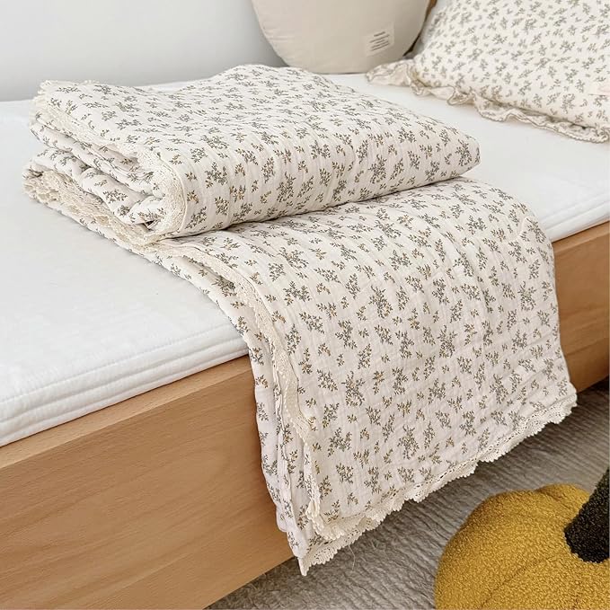 BuLuTu Cotton Muslin Toddler Girls Boys Quilted Blanket with Lace Edges, Soft Lightweight Baby Quilt, Chic Shabby Floral Crib Comforter, 47x59 Inches, Osmanthus Print, All Seasons