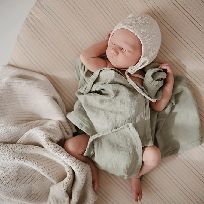 mushie Extra Soft Muslin Fitted MINI Crib Sheet | 24"x 38" (Retro Stripe)