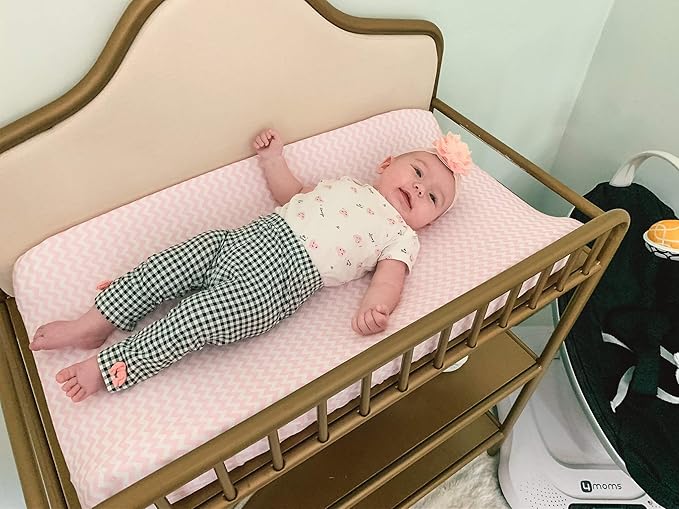Premium Baby Changing Pad Covers 4 Pack – Girl – Pure Cotton Machine Washable Pink and White Changing Table Cover – Diaper Changing Pad Cover Sheets
