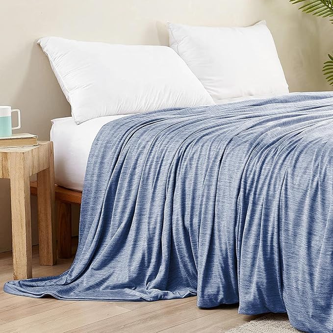 LUXEAR Cooling Blanket for Hot Sleepers Night Sweats Japanese Q-Max>0.5 Arc-Chill Cooling Fiber Keep Adults/Children Cool Twin Size Cool Summer Blanket 59 X 79in Soft Breathable All-Season-Blue