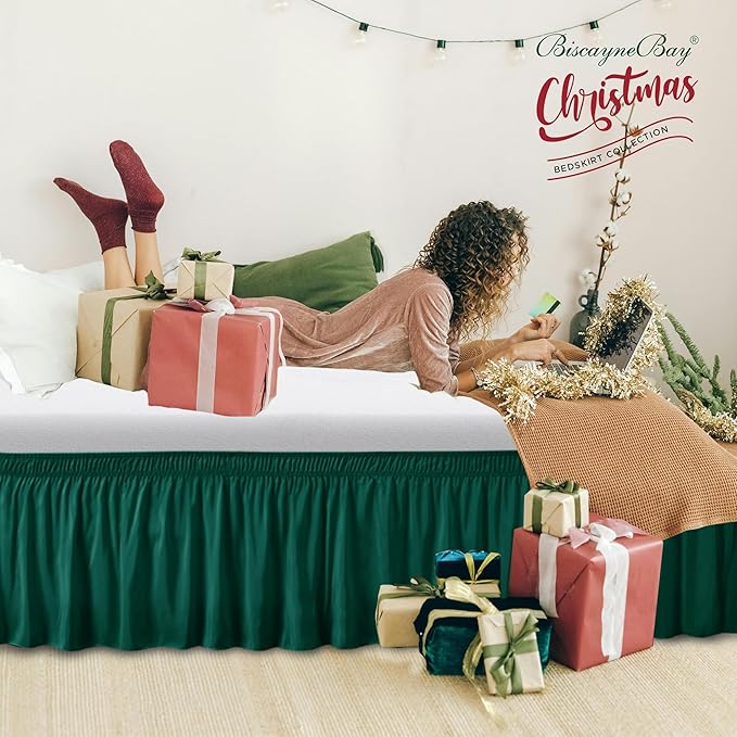 Biscaynebay Wrap Around Bed Skirts for King & Cal King Beds 15" Drop, Christmas Hunter Green Adjustable Elastic Dust Ruffles Easy Fit Wrinkle & Fade Resistant Silky Luxurious Fabric Machine Washable