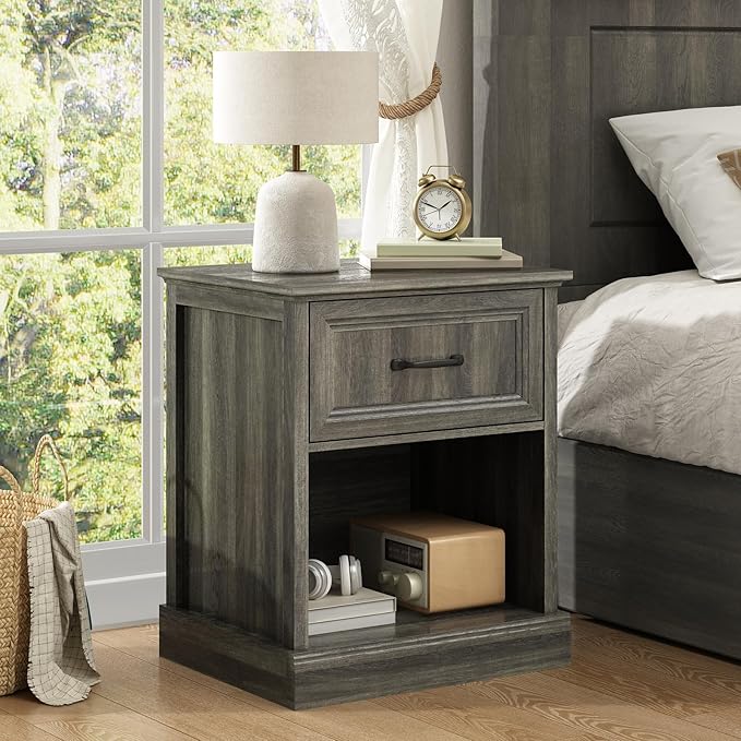 CARPETNAL Farmhouse Dresser and Nightstand Sets for Bedroom, 3 Pcs Bedroom Set, 7 Drawer Dresser & Nightstand Set of 2, Modern Wood Chest of Drawers for Bedroom, Living Room, Entryway, Grey
