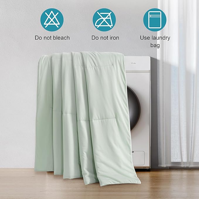 NTBAY Cooling Blanket for Toddlers, 39x47 Inches - Japanese Cold Tech Fabric Throw with Q-Max 0.43, Soft and Breathable Summer Nap Blanket, Also for Dogs, Mint Green