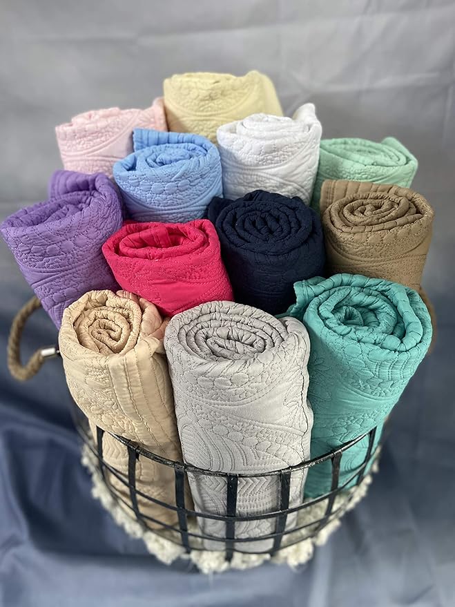 Personalized Baby Blanket Baby Quilt Monogrammed Blankets for Boys and Girls Embroidered Baby Gifts Plaque2