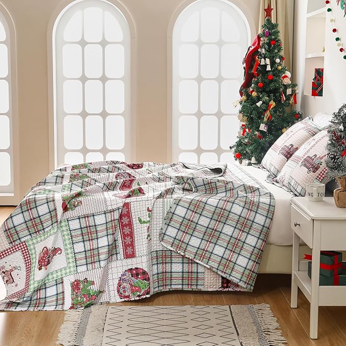 Christmas Bedding Set Queen Quilt Bedspread Coverlet,Plaid Patchwork Christmas Quilt Bedding Holiday Xmas Bedspread Lightweight Reversible Gnome Santa Claus Home Festival Decor