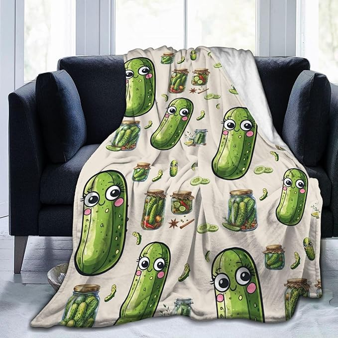 Pickle Fleece Blanket Funny Pickled Cucumber Throw Blankets for Girls Women Super Soft Warm Flannel Cartoon Food Throws Gifts for Kids Cozy Fuzzy Plush Stuffed Couch Bed Bedding Decor 50"x40"