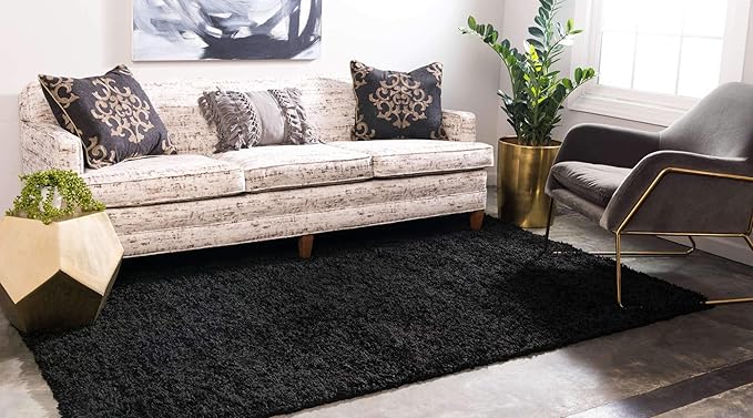 Unique Loom Solid Shag Collection Area Rug (7' 1" x 10' Rectangle, Jet Black)