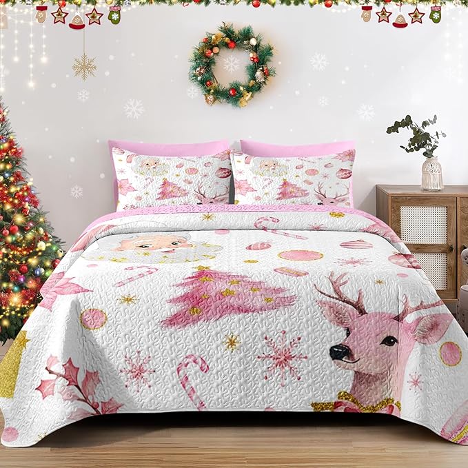 Christmas King Size Quilt Set, Pink Winter Funny Santa Claus Lightweight Bedspread Coverlet with Pillow Shams for Kids and Adults, Cute Reindeer Plants 3 Pcs Bedding Bed Cover