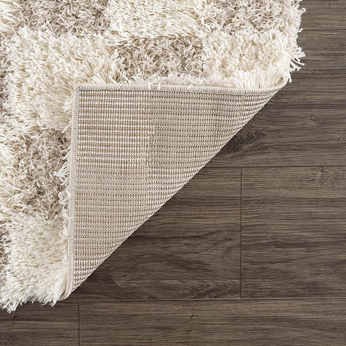 BoutiqueRugs Atira Checkered Shag Area Rug - Cream, Light Beige, Light Brown - 6'7" Round