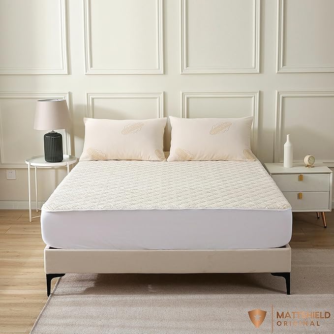 Luxury Quilted Organic Cotton Mattress Protector King - 380 GSM Waterproof & Breathable Pad - Deep Pocket Fitted Cover - Soft & Silent Protection