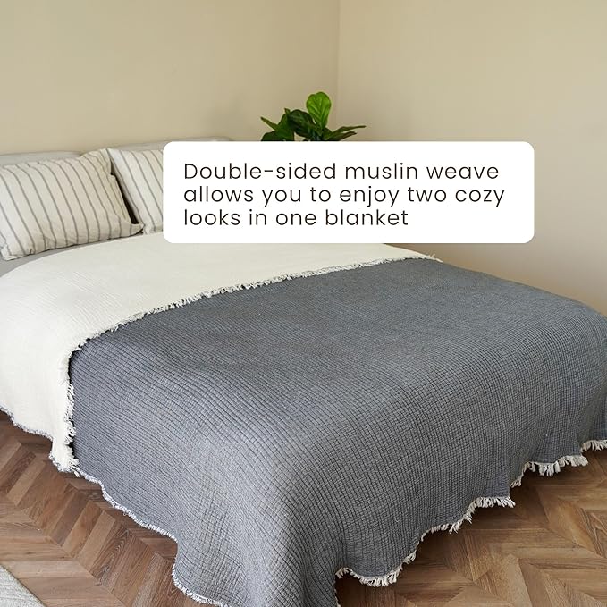 Christmas Muslin Comforter – Cotton Muslin Blanket with Soft Fiber Filling, Breathable & Cozy Muslin Throw Blanket, Reversible Holiday Quilt (Charcoal Gray, Queen (U.S. Standard))