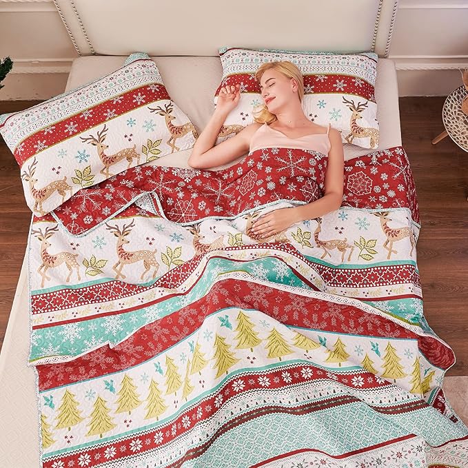 Jessy Home Christmas Bedding Set - Queen Size Quilt, Bedspread, Reversible Coverlet - Rustic Lodge Deer Snowflake Cabin Home Holiday Decor